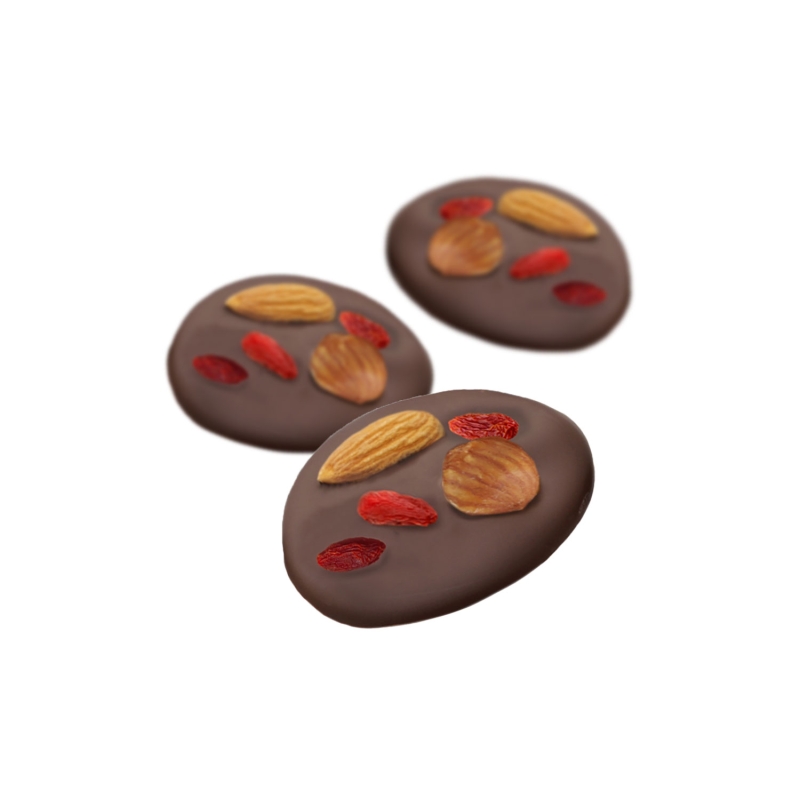 Mendiants chocolat noir aux amandes, noisettes, raisins et goji bio